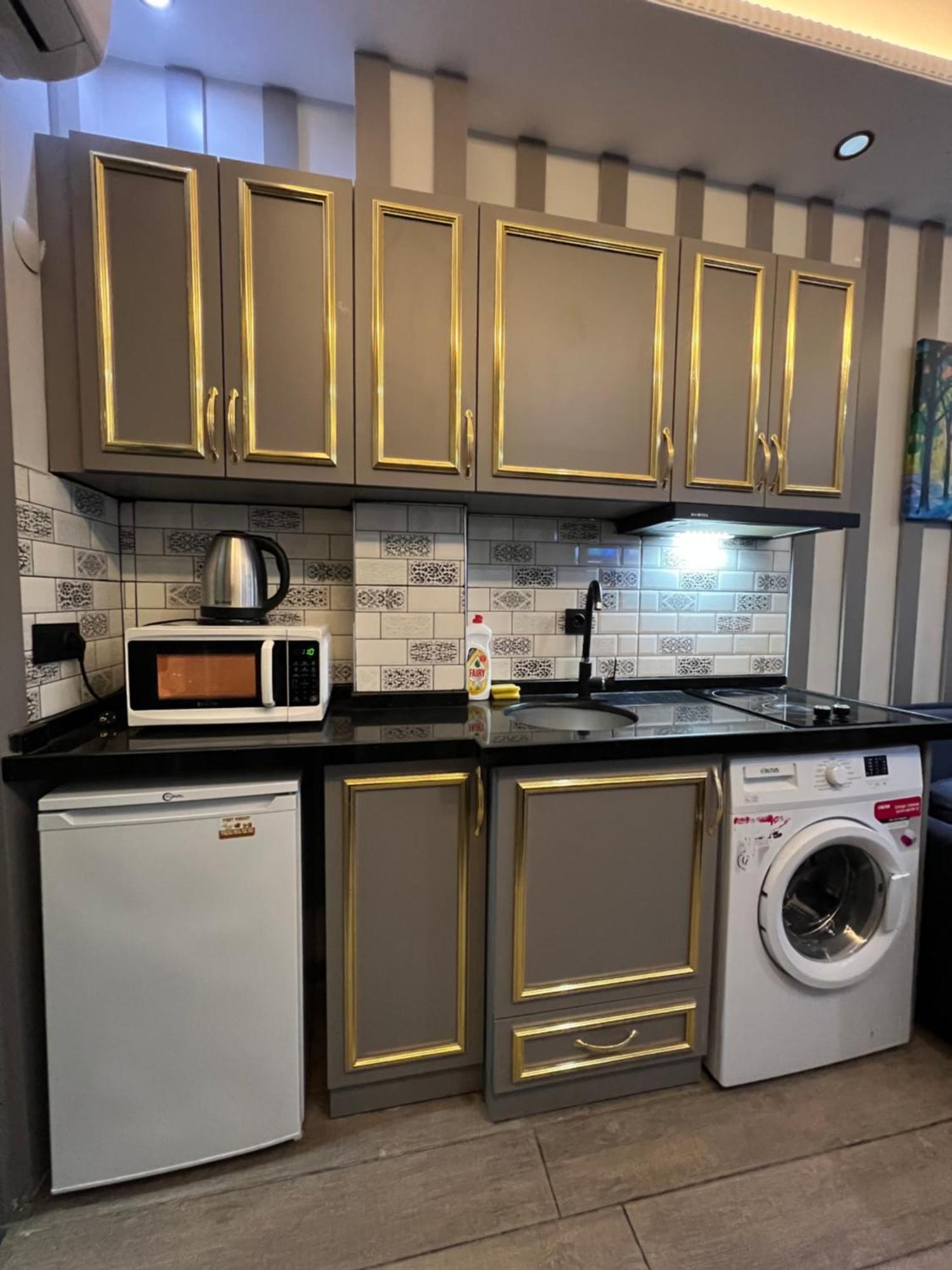 Taksim Larissa Hotel Suites Istanbul Eksteriør bilde