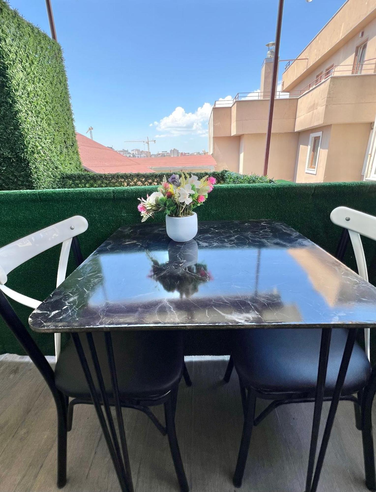 Taksim Larissa Hotel Suites Istanbul Eksteriør bilde