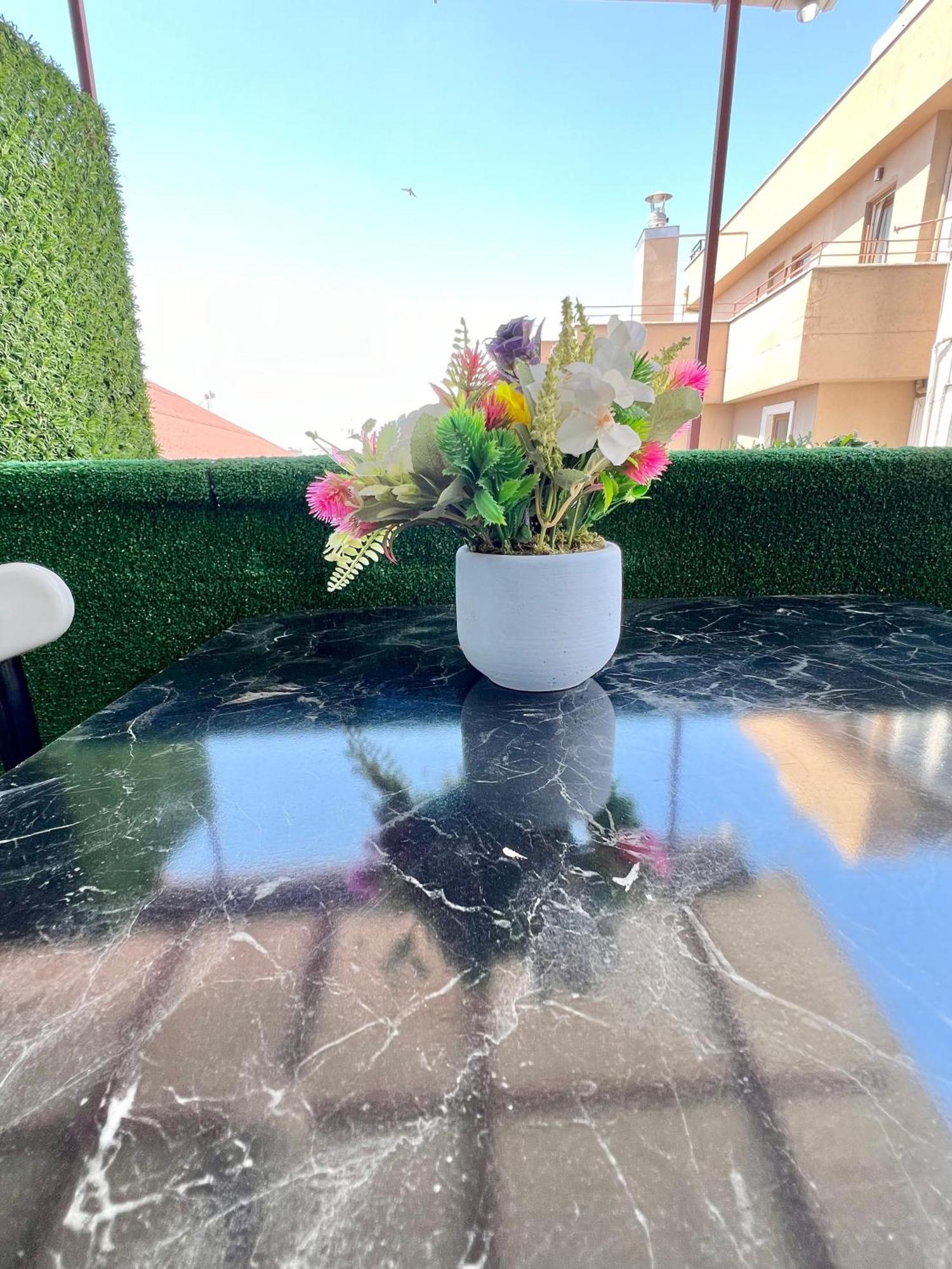 Taksim Larissa Hotel Suites Istanbul Eksteriør bilde