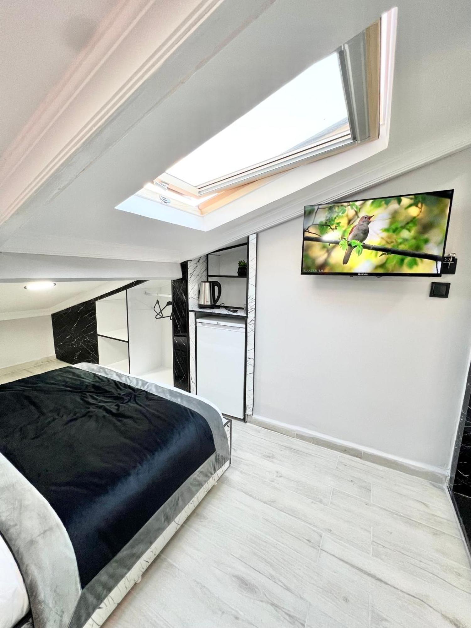 Taksim Larissa Hotel Suites Istanbul Eksteriør bilde