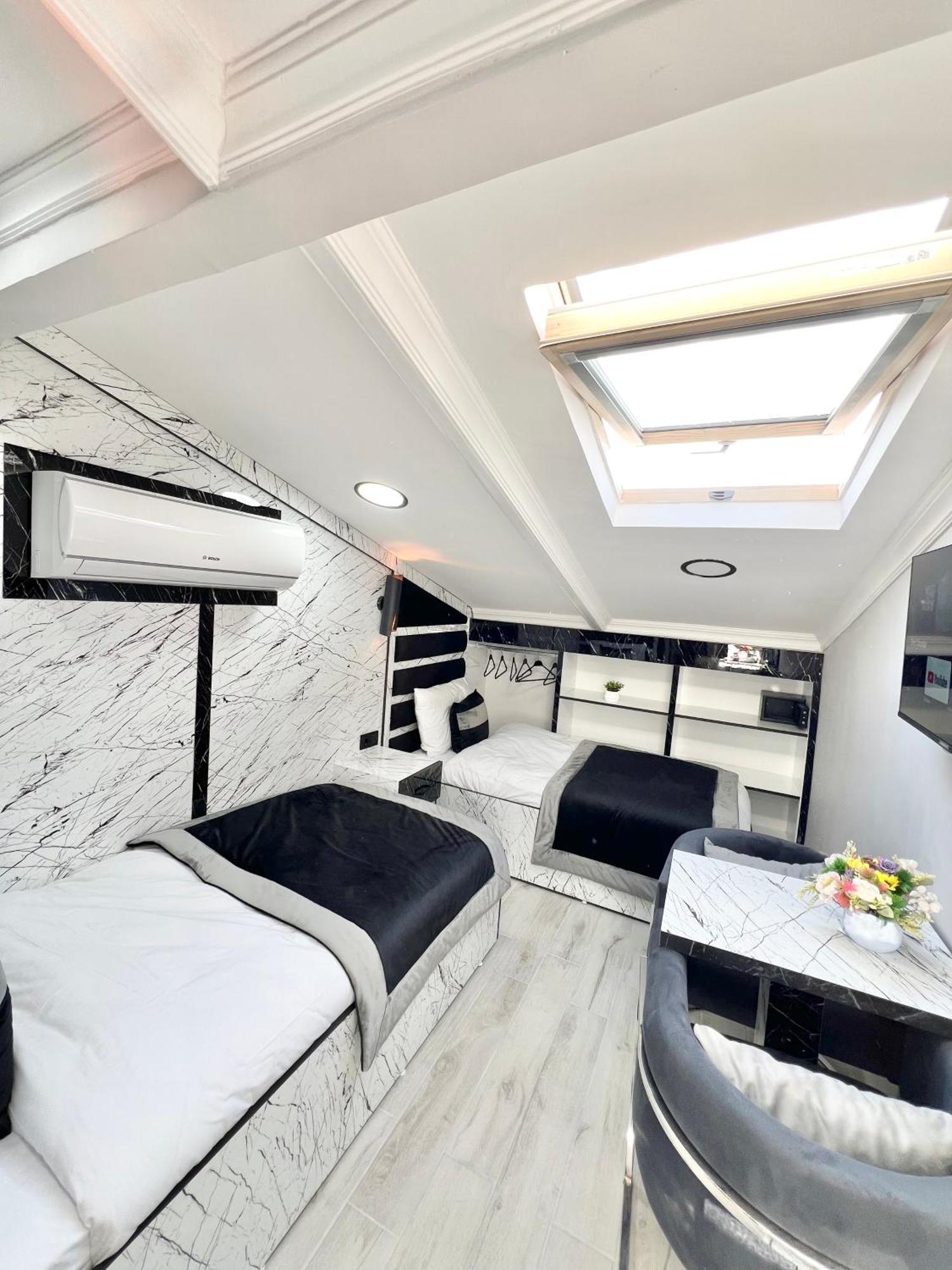 Taksim Larissa Hotel Suites Istanbul Eksteriør bilde