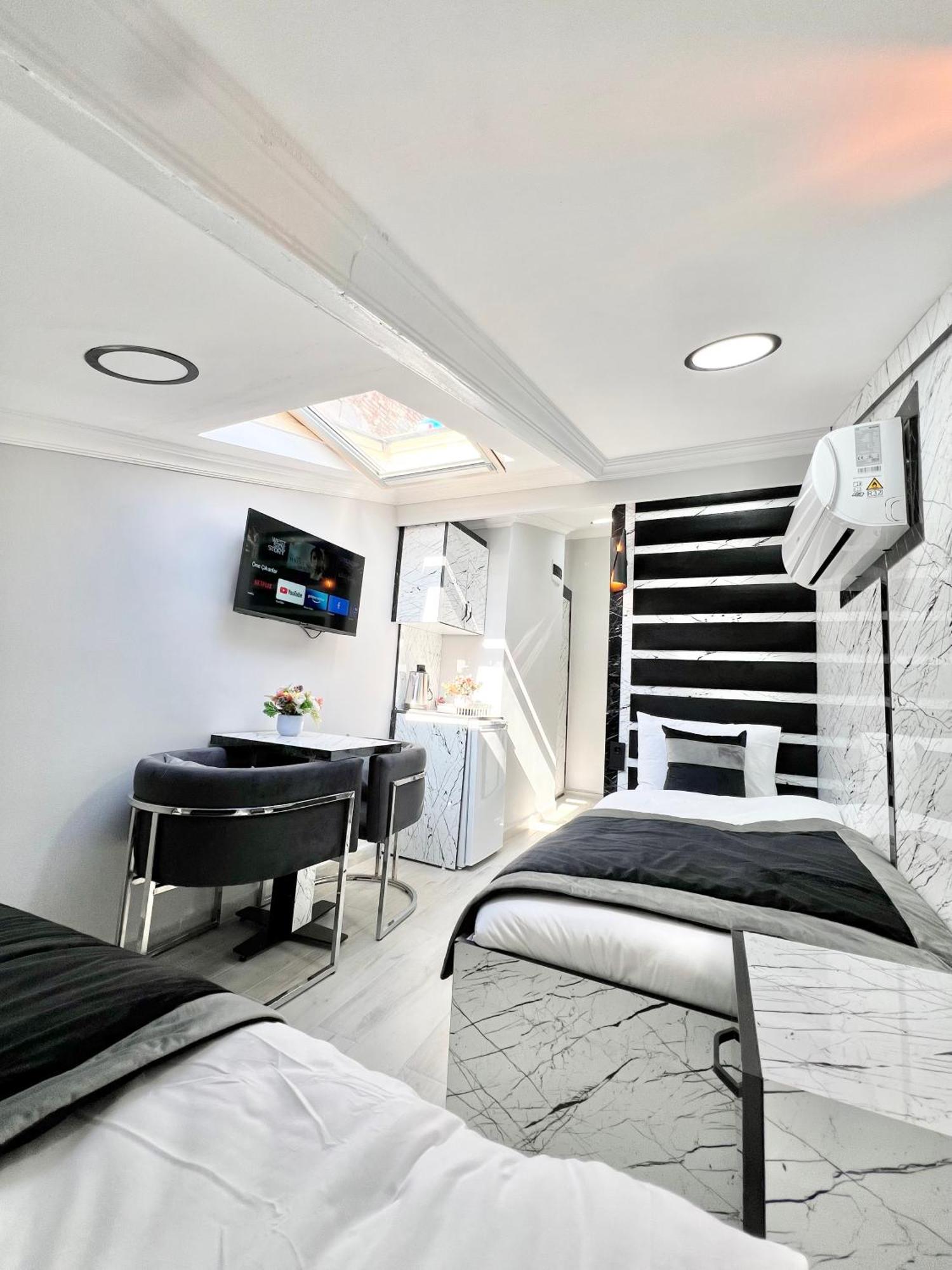 Taksim Larissa Hotel Suites Istanbul Eksteriør bilde